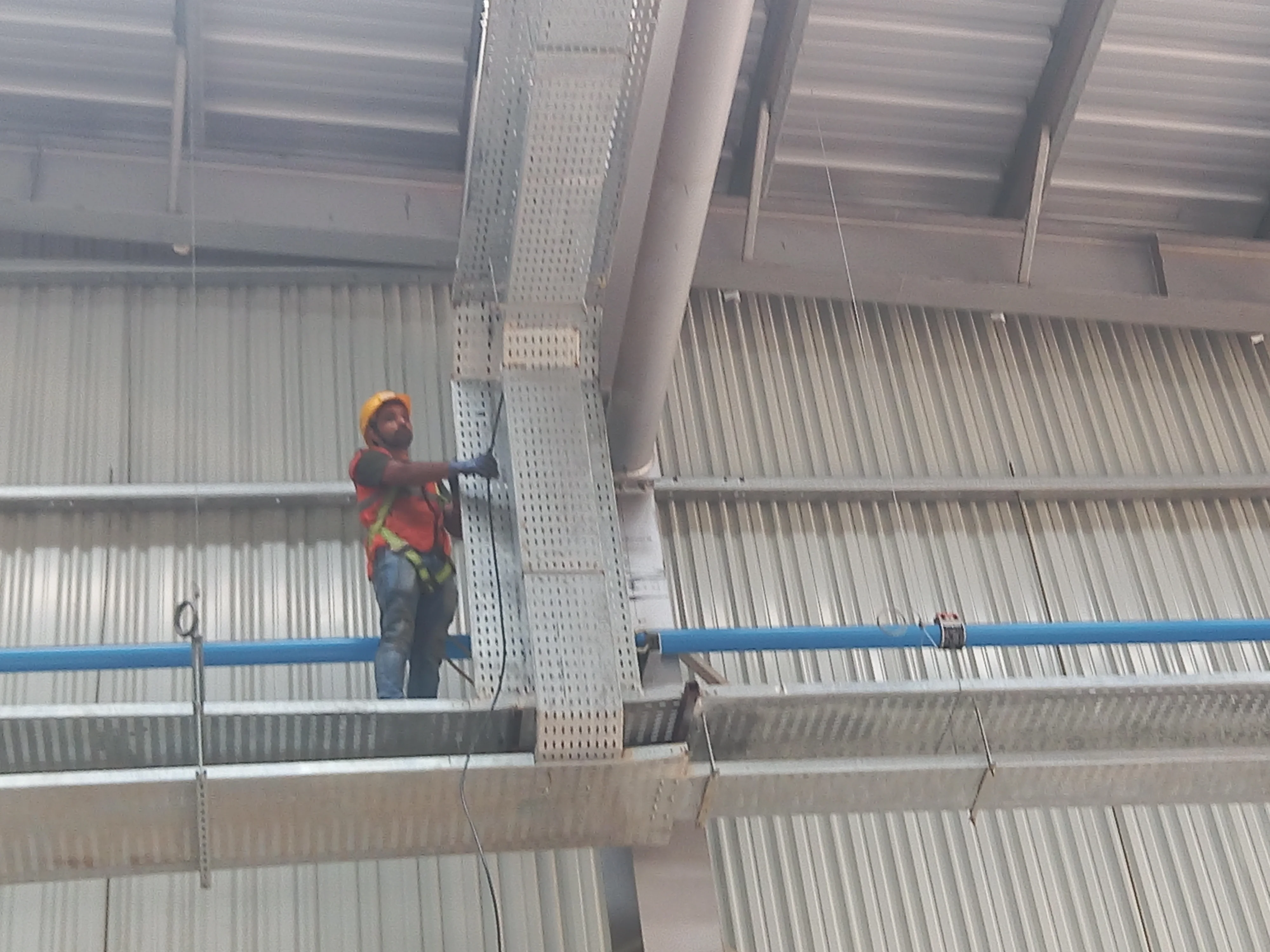 Optical fiber cable laid into ducting